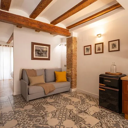 Florit Flats - Charming Ruzafa & Interior Terrace Valencia